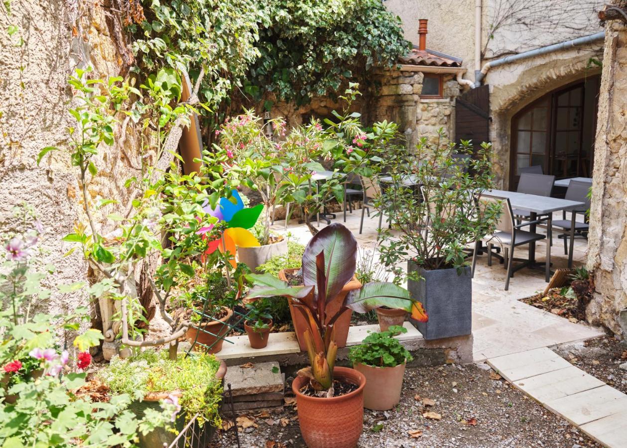 Le Clos D'Orange - Hotel & Ville De Provence Exterior photo